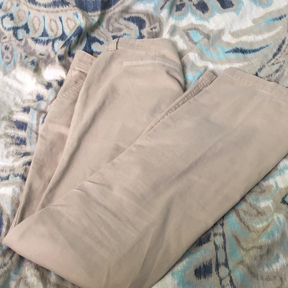khaki jeans